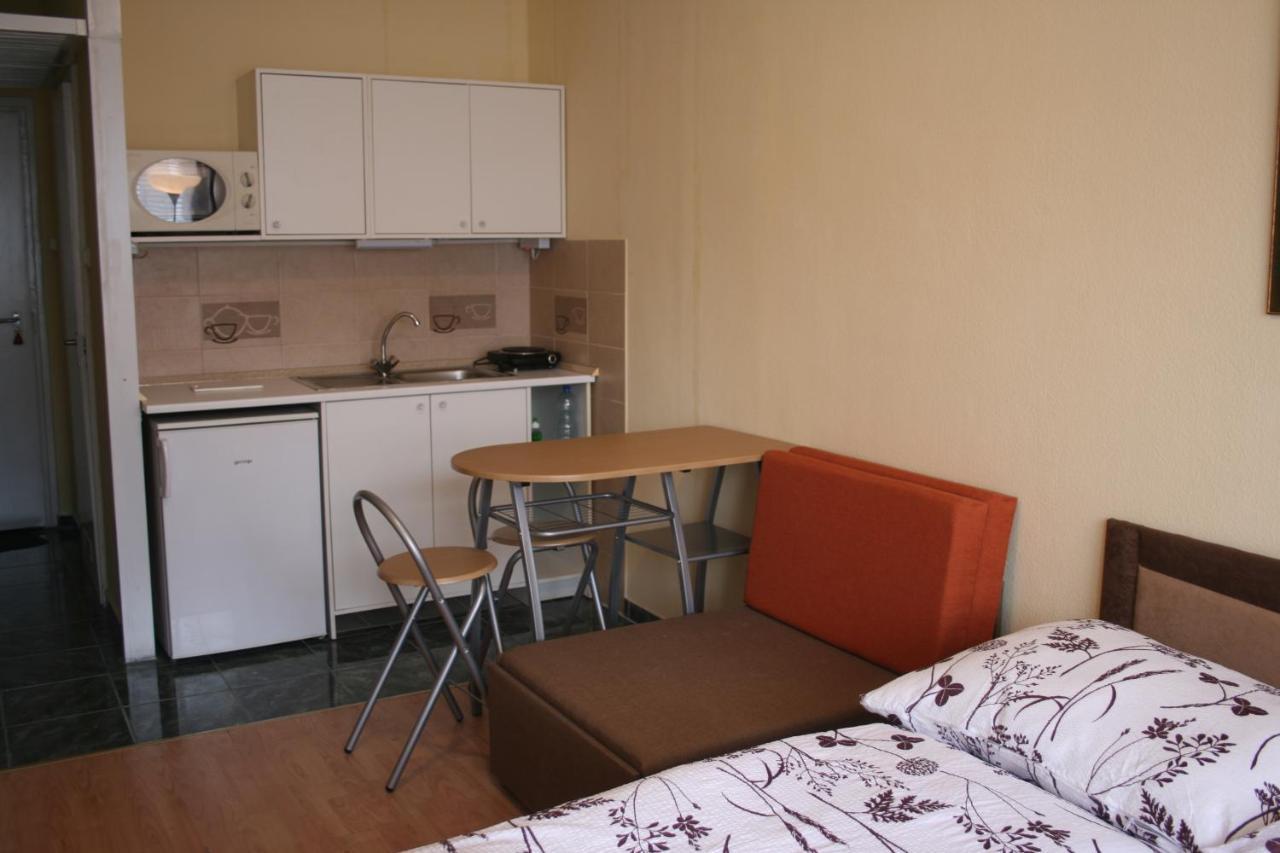 Victor Hugo Central Apartment Budapest Luaran gambar